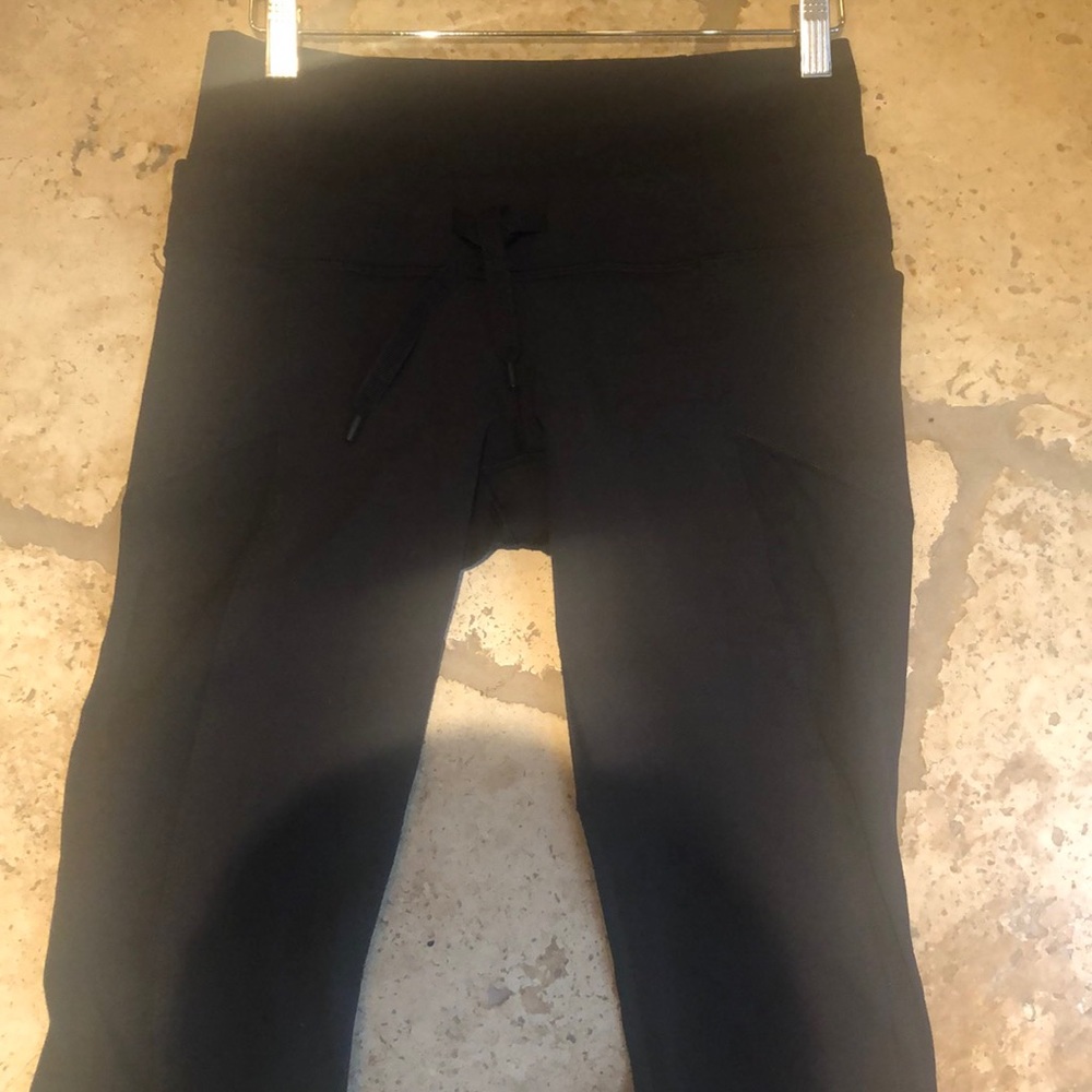 High waisted cropped lulu lemon leggings